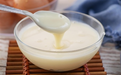Silky Classic Béchamel Sauce