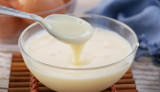 Silky Classic Béchamel Sauce