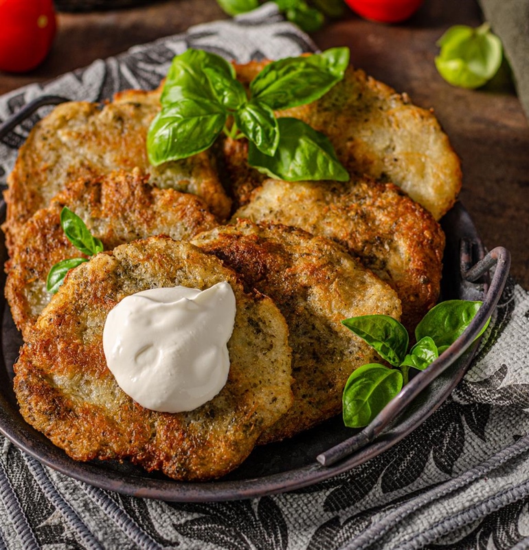 Crispy Fried Zucchini with Herb-Infused Greek Yogurt Dip