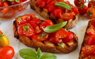 Sunlit Garden Bruschette with Juicy Tomatoes and Fresh Basil