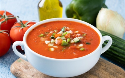 Chilled Andalusian Gazpacho – Summer in a Bowl