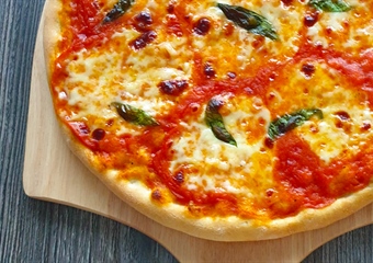 Recept za klasičnu Pizzu Margarita za pripremu kod kuće