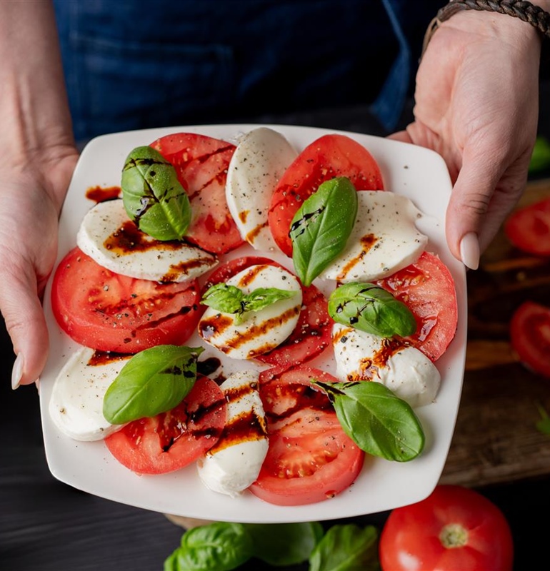 Sun-Kissed Caprese Salad with Balsamic Drizzle