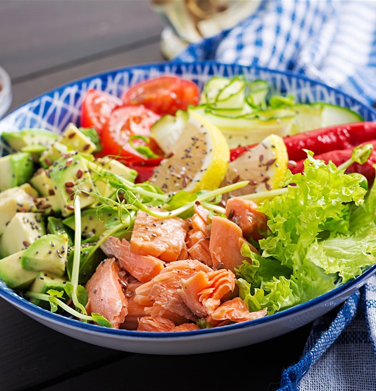 Smoky Salmon and Creamy Avocado Salad
