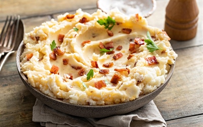 Loaded Mashed Potatoes with Bacon, Cheddar, and Fresh Parsley