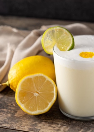 Velvety Lemon Posset with a Zesty Twist