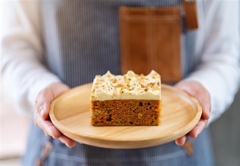 Carrot Cake – Moist Spiced Cake with Cream Cheese Frosting