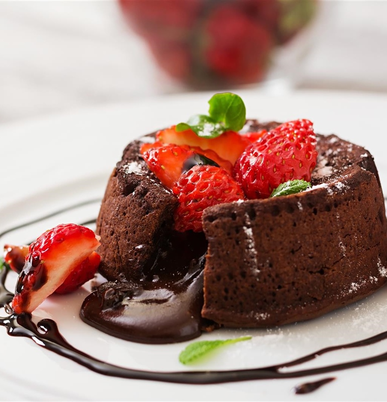 Molten Lava Cake – Rich Chocolate Fondant with a Gooey Center